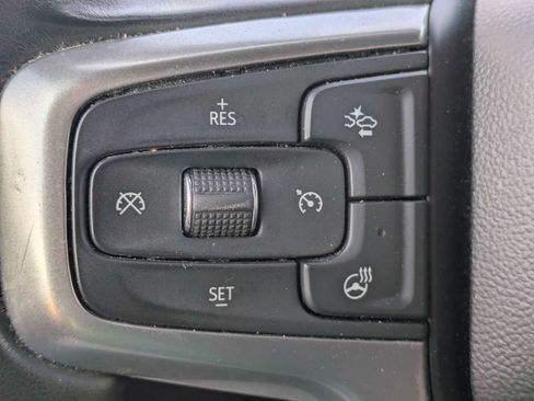 Used 2025 Chevrolet Silverado 1500 LT RWD image 26