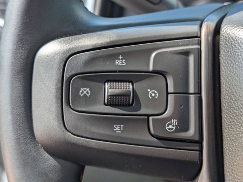 Used 2023 GMC Sierra 2500 AT4 w/ AT4 Preferred Package image 19