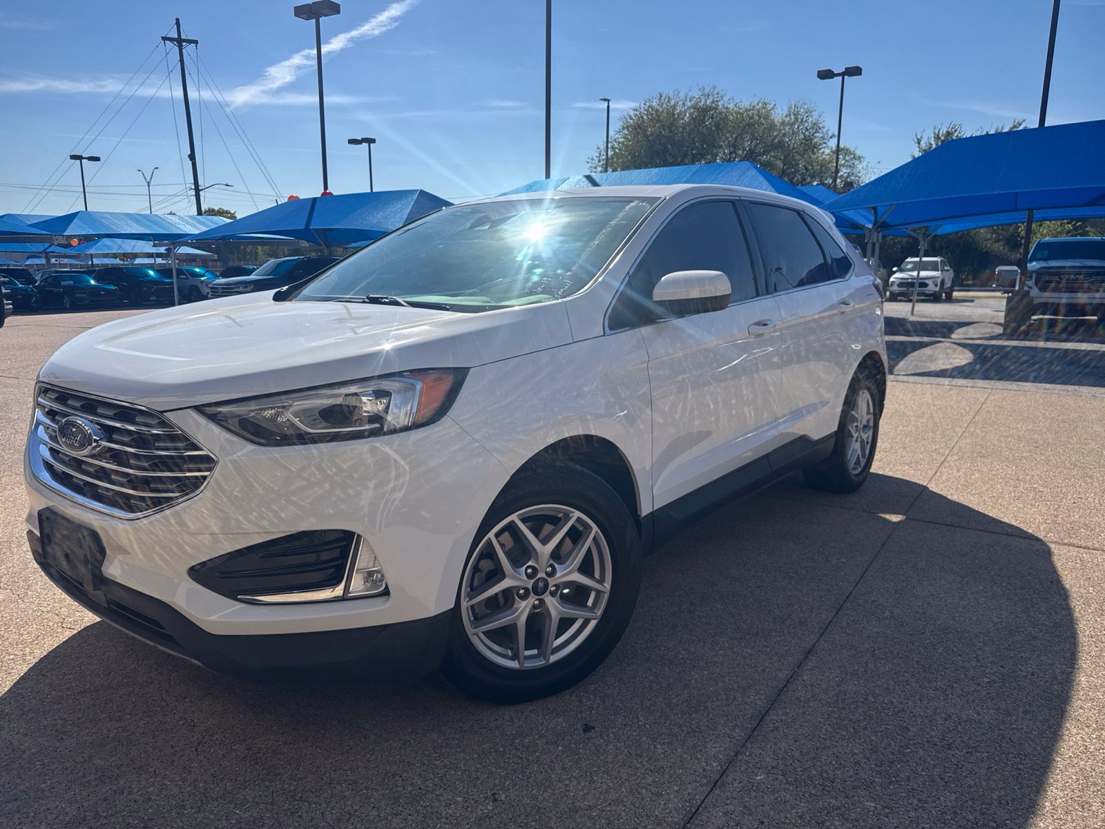 Used 2021 Ford Edge SEL w/ Cargo Accessory Package FWD image 1