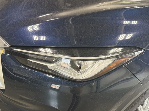 Used 2025 INFINITI QX50 Luxe AWD/4WD image 16