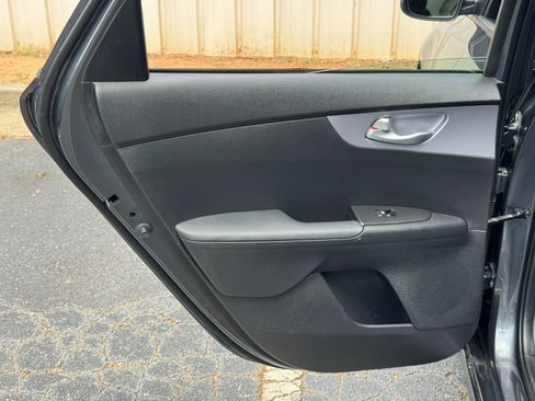 Used 2024 Kia Forte LXS FWD image 35