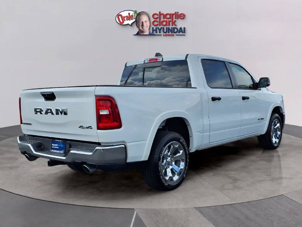 Used 2026 RAM 1500 Big Horn AWD/4WD image 5