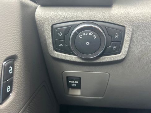 Used 2019 Ford F150 XL w/ Equipment Group 101A Mid AWD/4WD image 16