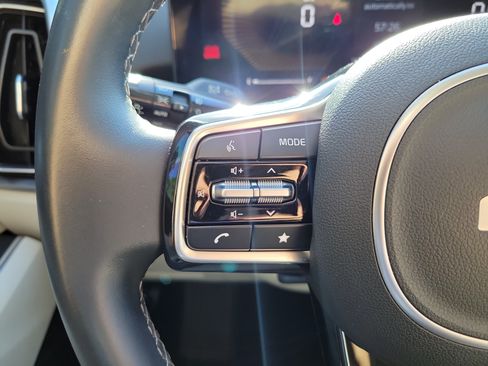 Certified 2025 Kia Sorento X-Line EX AWD/4WD image 27