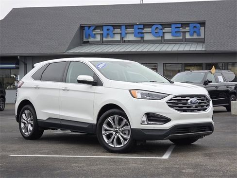 Certified 2024 Ford Edge Titanium w/ Equipment Group 301A image 2