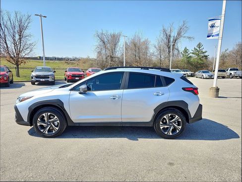 Used 2026 Subaru Crosstrek 2.0i Premium image 10