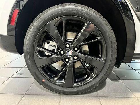 Used 2023 Buick Envision Preferred FWD image 9