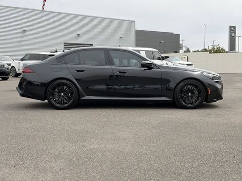 New 2026 BMW M5 w/ Carbon Package AWD/4WD image 5