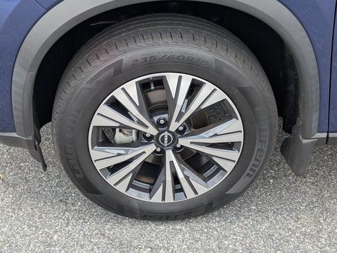 Used 2022 Nissan Rogue SV AWD/4WD image 13