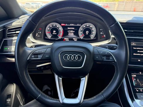 Used 2022 Audi Q8 Premium Plus AWD/4WD image 17