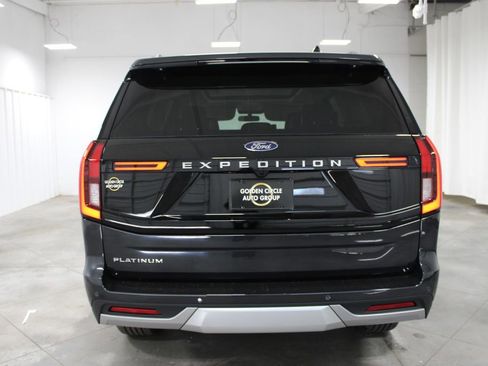 New 2026 Ford Expedition Platinum AWD/4WD image 7