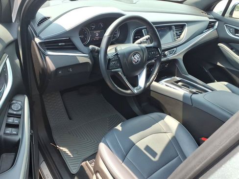 Used 2023 Buick Enclave Essence w/ Sport Touring Edition FWD image 11