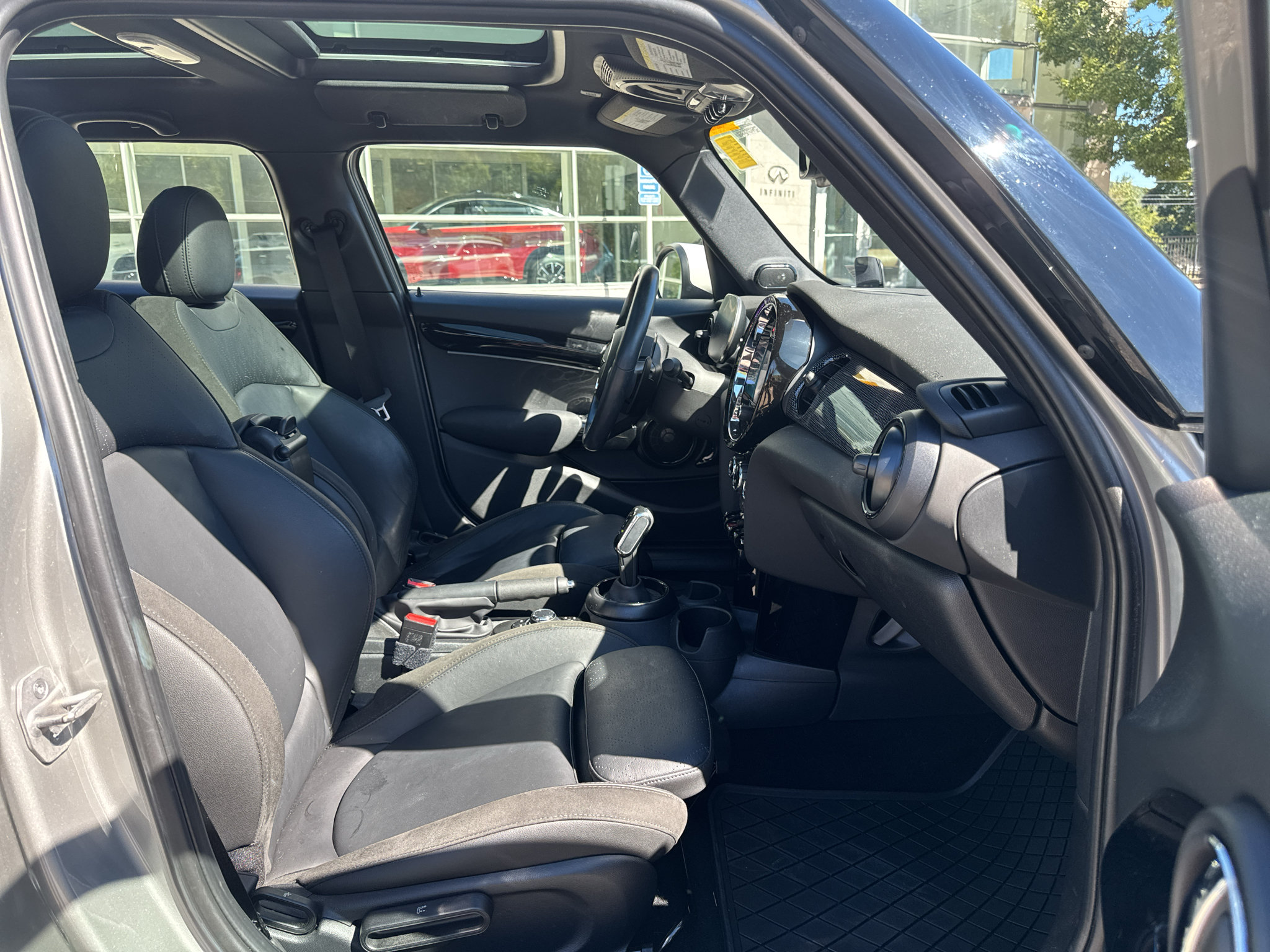 Used 2024 MINI Cooper S FWD image 25