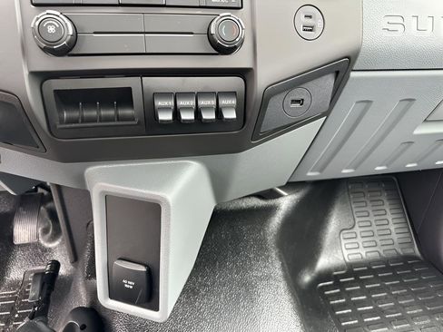 New 2025 Ford F650 2WD Regular Cab Super Duty image 19