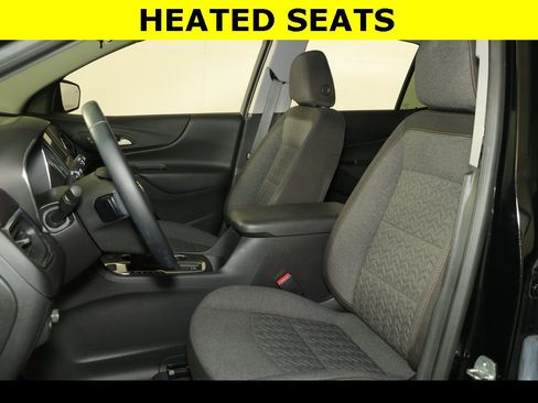 Used 2023 Chevrolet Equinox LT image 4