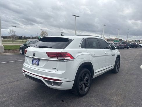 Used 2022 Volkswagen Atlas Cross Sport SEL R-Line AWD/4WD image 6
