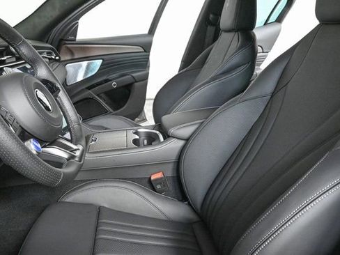 New 2025 Maserati Grecale Folgore AWD/4WD image 5