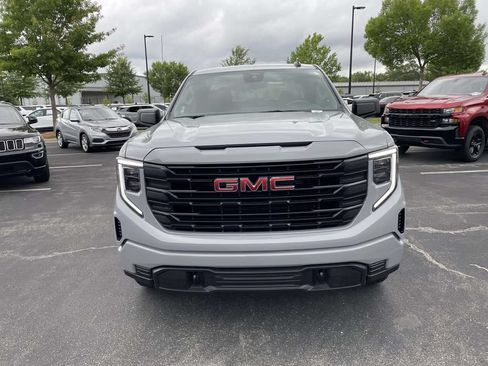 Used 2025 GMC Sierra 1500 Pro w/ Graphite Edition AWD/4WD image 2