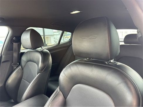 Used 2022 Kia Stinger GT-Line image 35