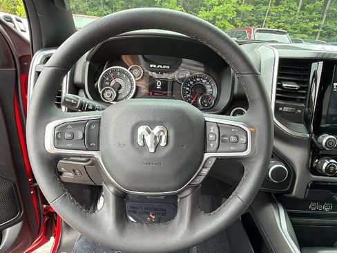Used 2025 RAM 1500 Big Horn AWD/4WD image 26