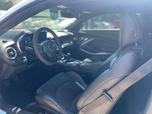 Used 2019 Chevrolet Camaro SS RWD image 12