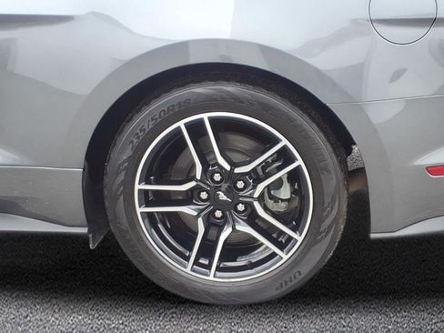 Used 2021 Ford Mustang GT RWD image 9