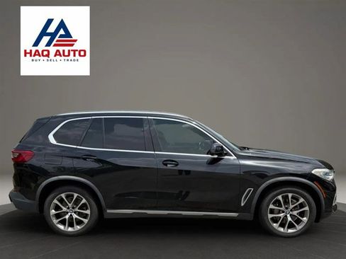 Used 2019 BMW X5 xDrive40i w/ Premium Package AWD/4WD image 4