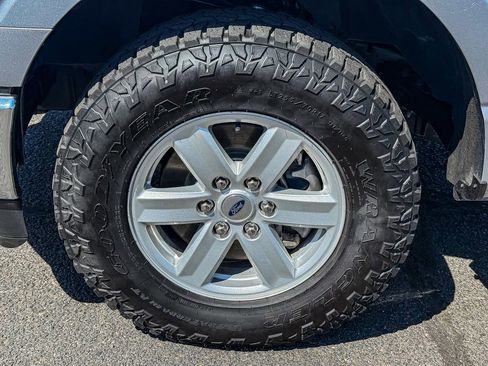 Used 2023 Ford F150 XLT AWD/4WD image 11