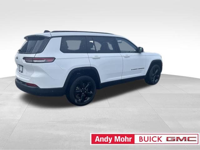 Used 2023 Jeep Grand Cherokee L Laredo AWD/4WD image 14