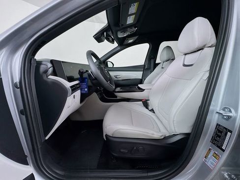 New 2026 Hyundai Tucson Limited FWD image 41