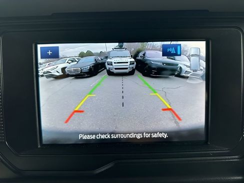 Used 2021 Ford Bronco Badlands image 19