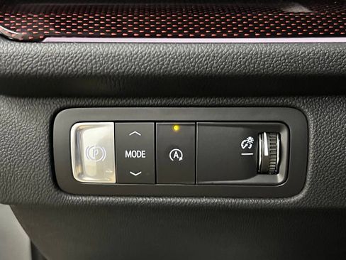 New 2026 Chevrolet Traverse RS w/ LPO, Floor Liner Package FWD image 19