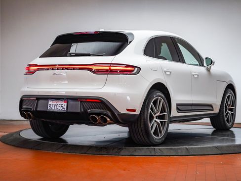 Used 2022 Porsche Macan S image 7