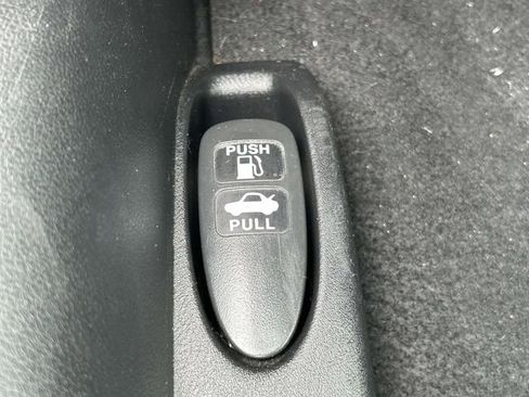 Used 2015 Honda Civic SE image 14