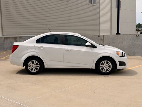 Used 2013 Chevrolet Sonic LT FWD image 2