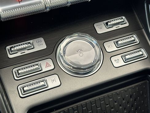 New 2026 Lincoln Nautilus Reserve w/ Jet Appearance Package AWD/4WD image 19