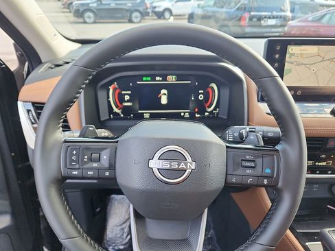 New 2026 Nissan Rogue Platinum w/ Platinum Premium Package AWD/4WD image 9