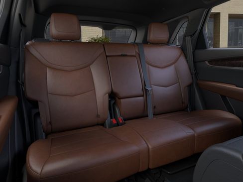 New 2025 Cadillac XT5 Premium Luxury w/ LPO, Floor Liner Package image 17