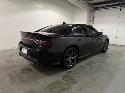Used 2019 Dodge Charger GT image 6
