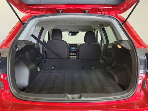 Used 2025 Mitsubishi Outlander Sport AWD image 26
