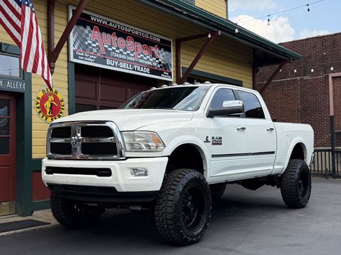 Used 2017 RAM 2500 Laramie w/ Snow Chief Group AWD/4WD image 14