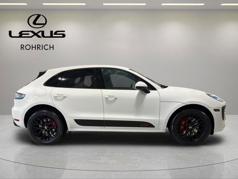 Used 2021 Porsche Macan GTS image 4