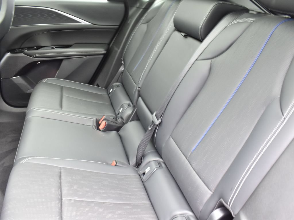Certified 2024 Cadillac Lyriq Sport AWD/4WD image 24