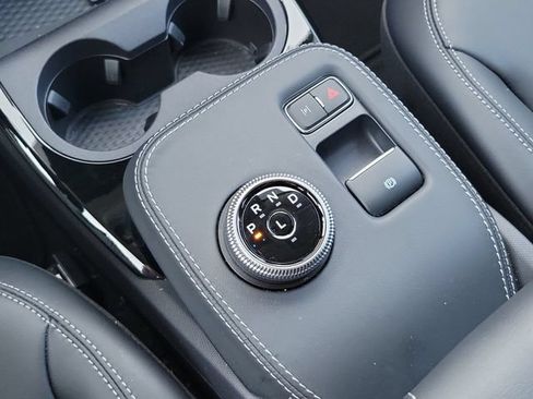 Used 2022 Ford Mustang Mach-E Select w/ Comfort/Technology Package RWD image 32