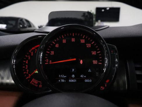 Used 2019 MINI Cooper S image 27