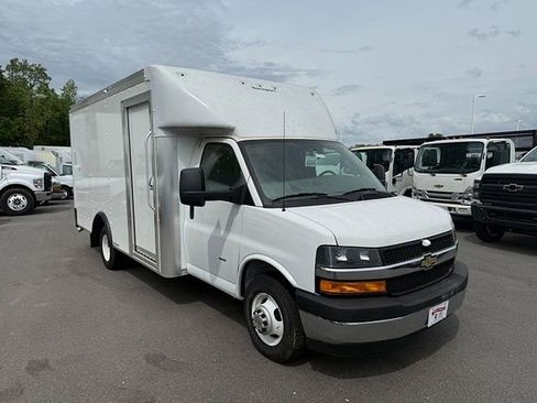New 2023 Chevrolet Express 3500 w/ Power Convenience Package RWD image 6