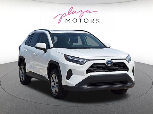 Used 2023 Toyota RAV4 XLE w/ Convenience Package AWD/4WD image 3