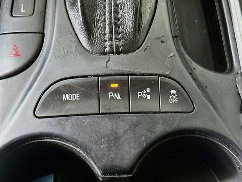 Used 2019 Chevrolet Volt Premier w/ Driver Confidence II Package FWD image 26