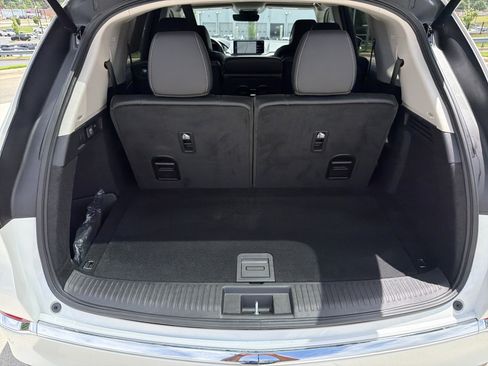 Certified 2026 Acura MDX FWD w/ Technology Package image 33