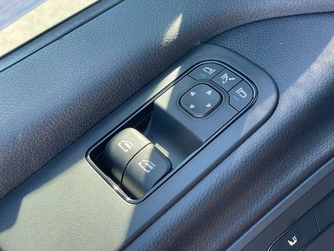 New 2026 Mercedes-Benz Sprinter 2500 image 40